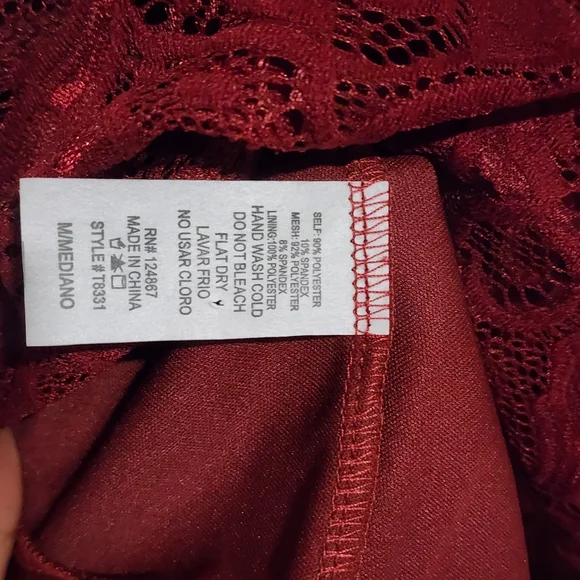 🎀Elegant Scobe Burgundy Lace Peplum Shirt - Junior's Medium🎀 - Picture 9 of 9